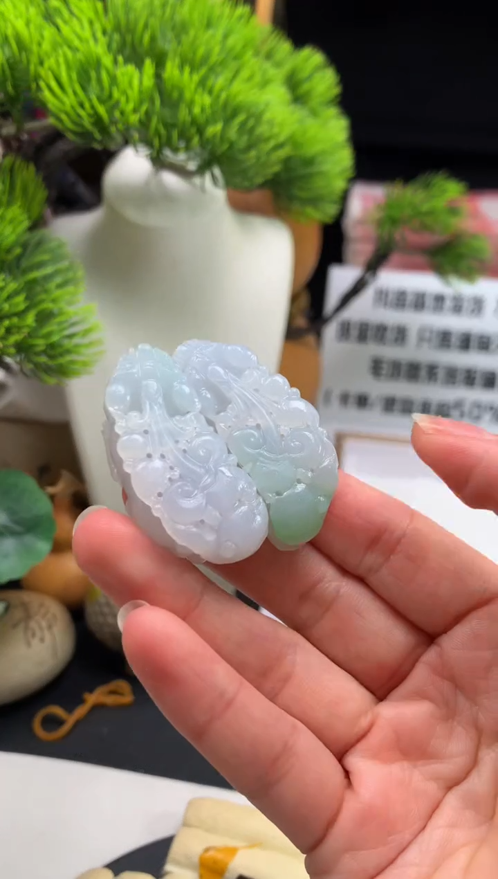 未镶嵌定制翡翠金**叶---120616