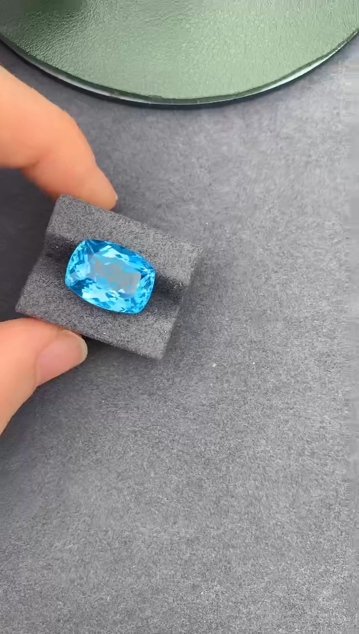 【闪购商品】托帕石裸石未镶嵌15.8ct托帕石