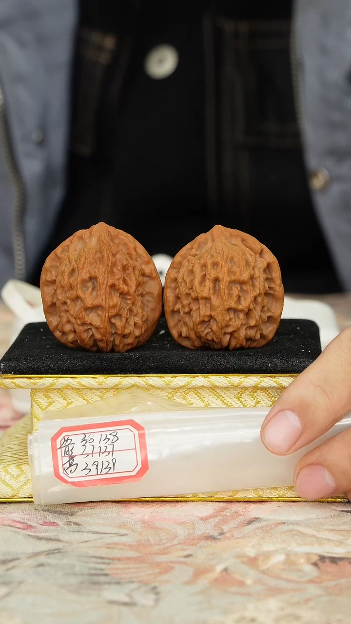 【闪购商品】文玩核桃把件非嫁接北京有修