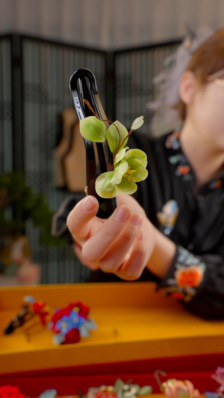 刺绣非遗苏绣绒花