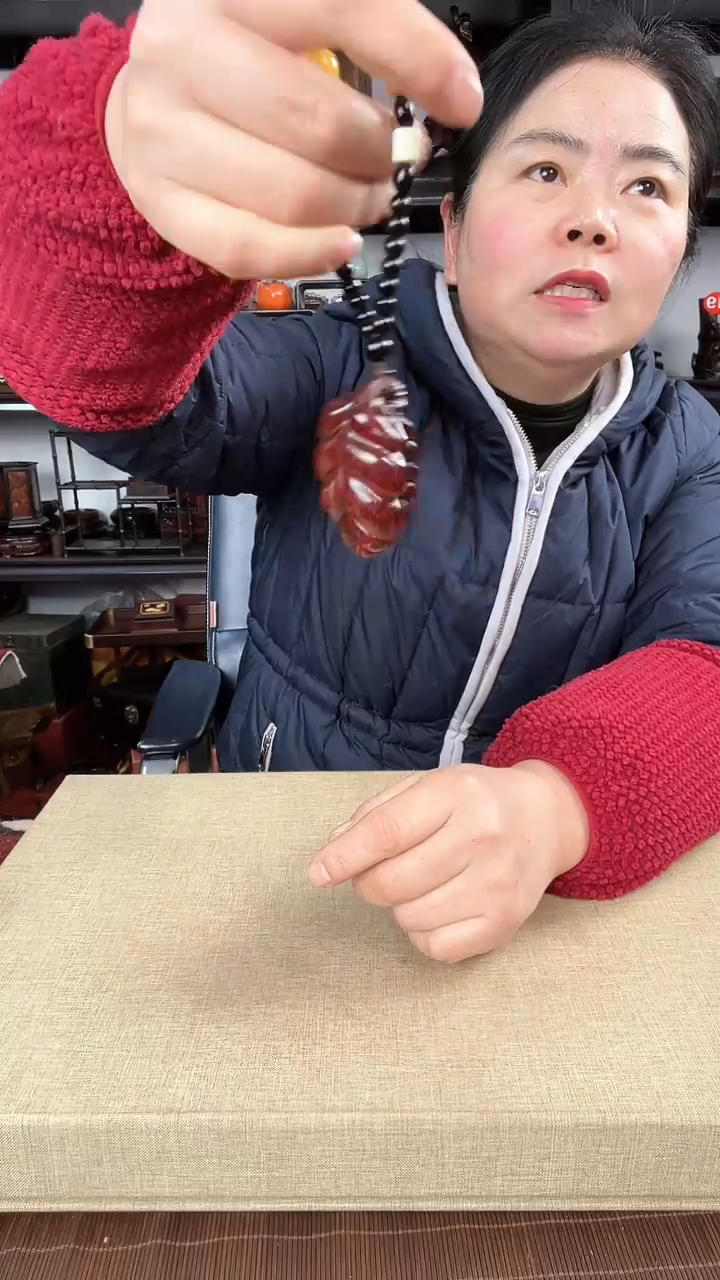 【闪购商品】木2906老李红木工艺品