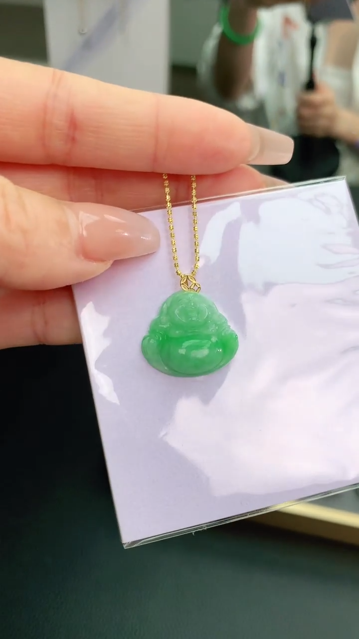 【闪购商品】翡翠颈饰18K金镶嵌赠礼盒证书 