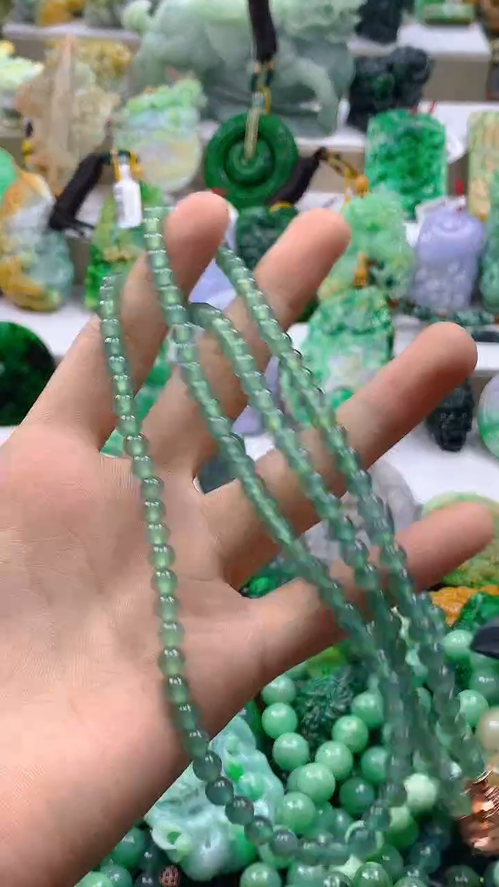 颈饰未镶嵌翡翠天然缅甸a货翡翠
