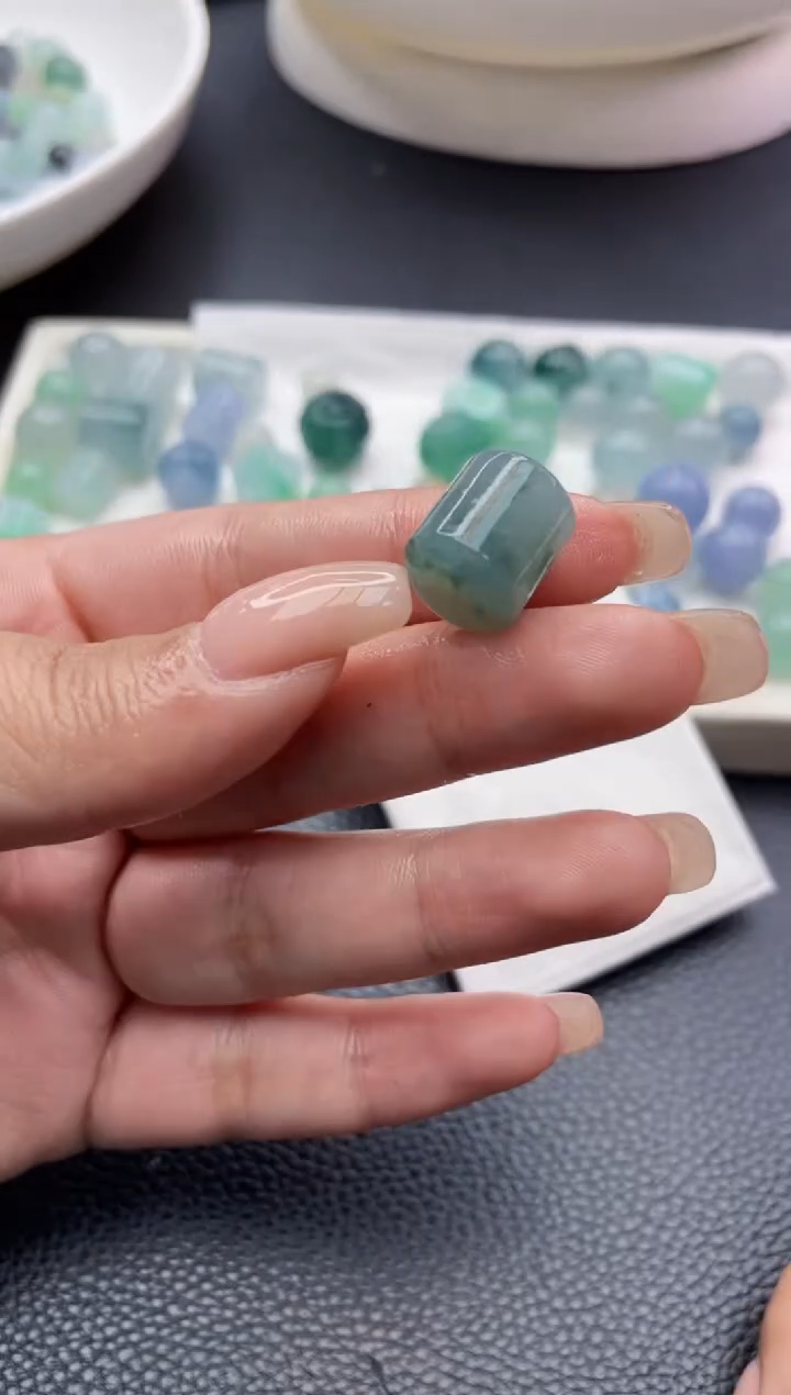 【闪购商品】定制翡翠未镶嵌96801111