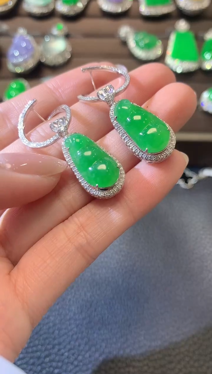 【闪购商品】翡翠耳饰18K金镶嵌C57翡翠