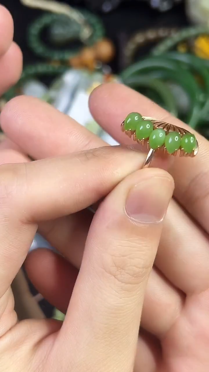 颈饰未镶嵌和田玉多样性发货