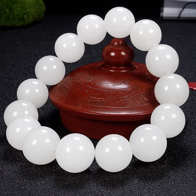 新疆和田玉手串白料圆珠