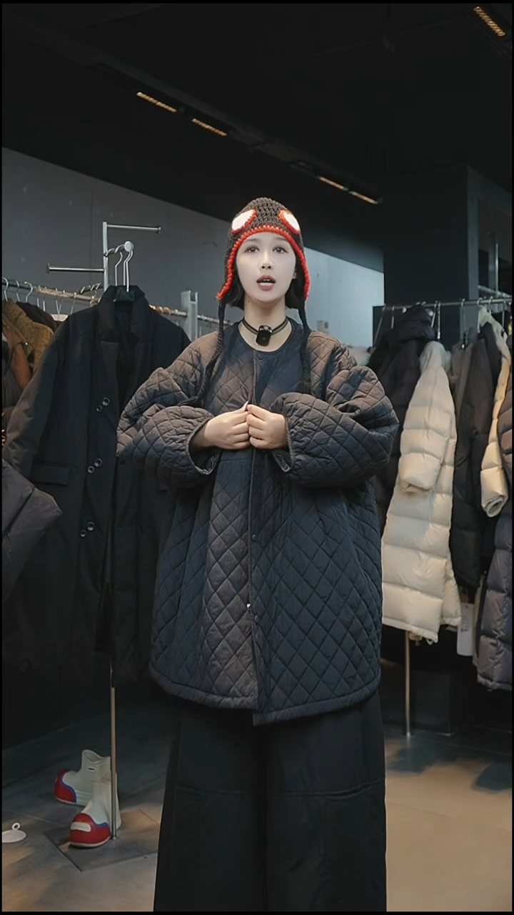 黑色外套黑色外套