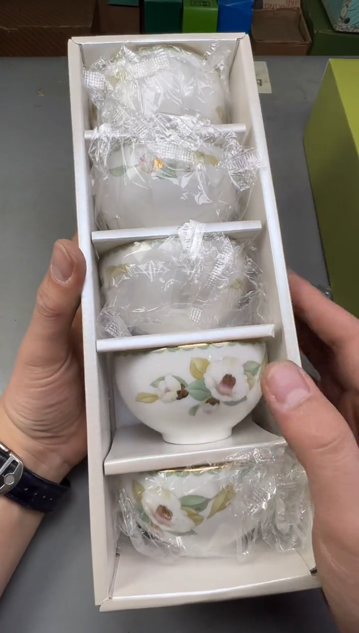 瓷片?*意213中古产品，默认微瑕，谨慎参拍