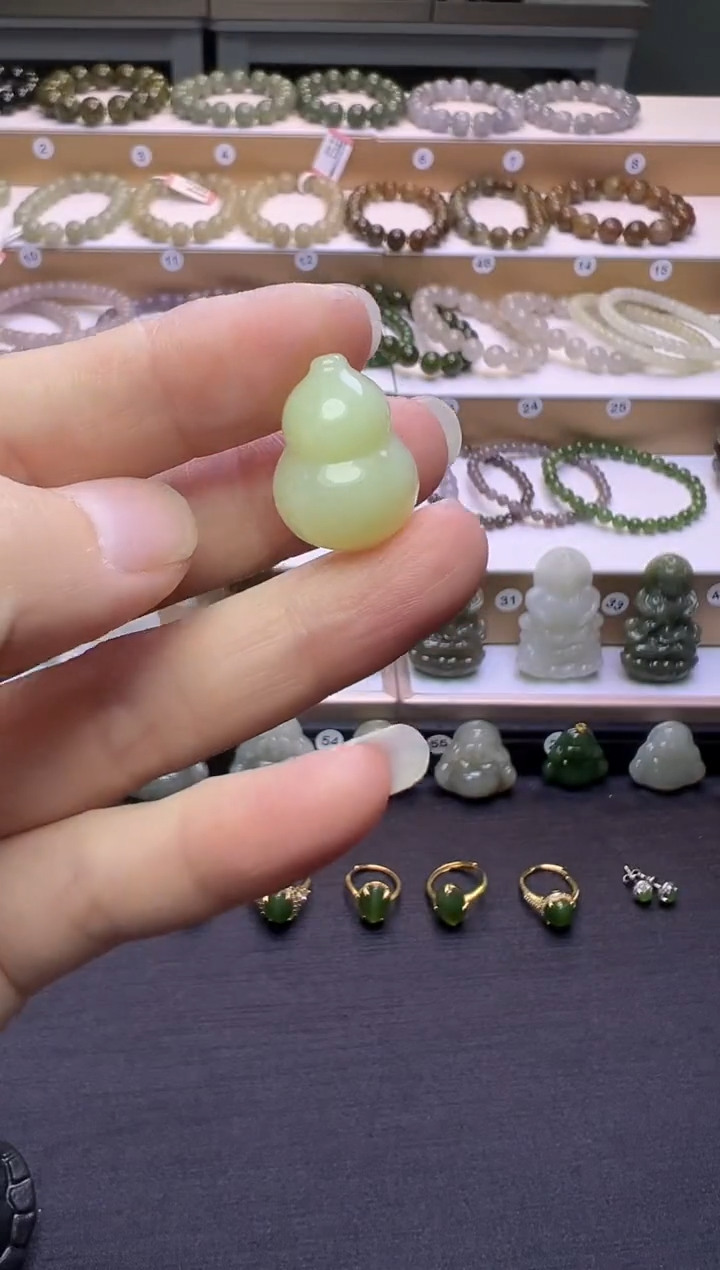 颈饰未镶嵌和田玉112号链接