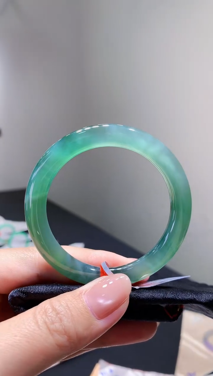 未镶嵌手镯翡翠-c201  天然缅甸A货翡翠53圆条