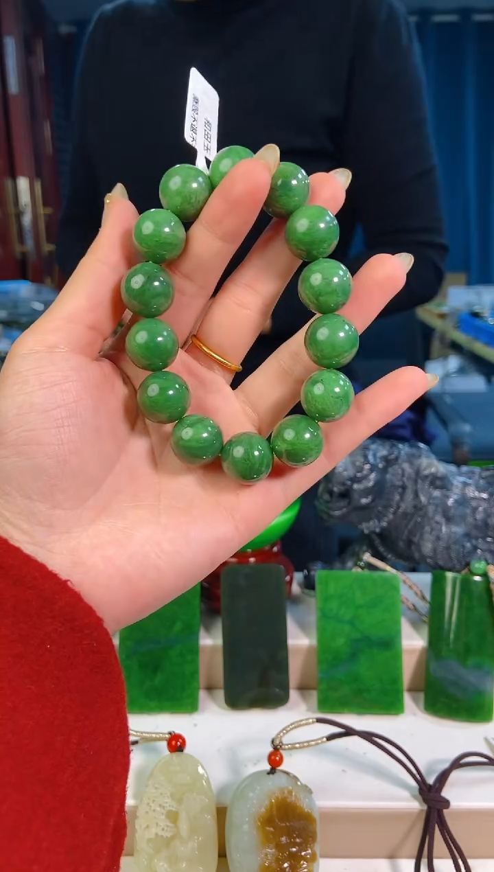 【闪购商品】和田玉未镶嵌挂件1