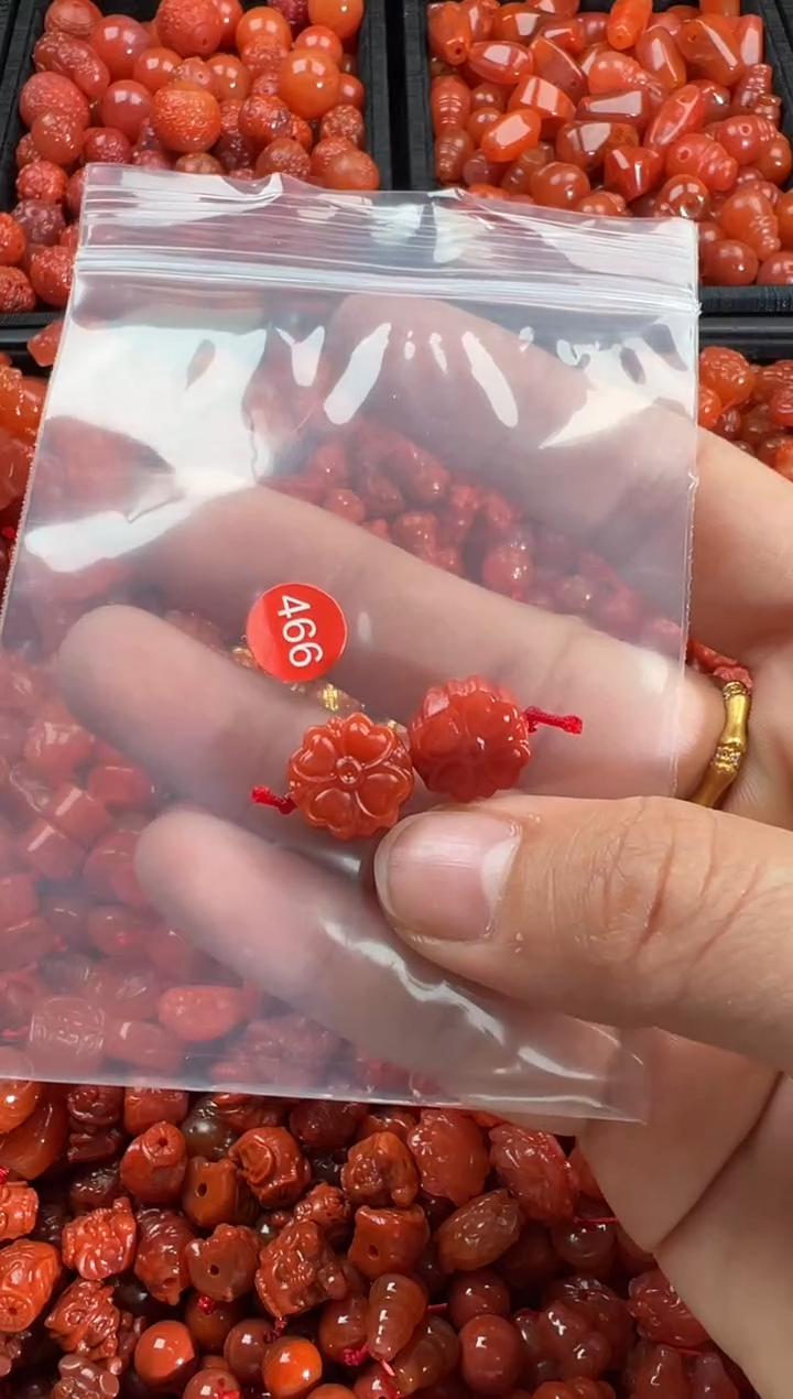 【闪购商品】南红玛瑙颈饰未镶嵌1