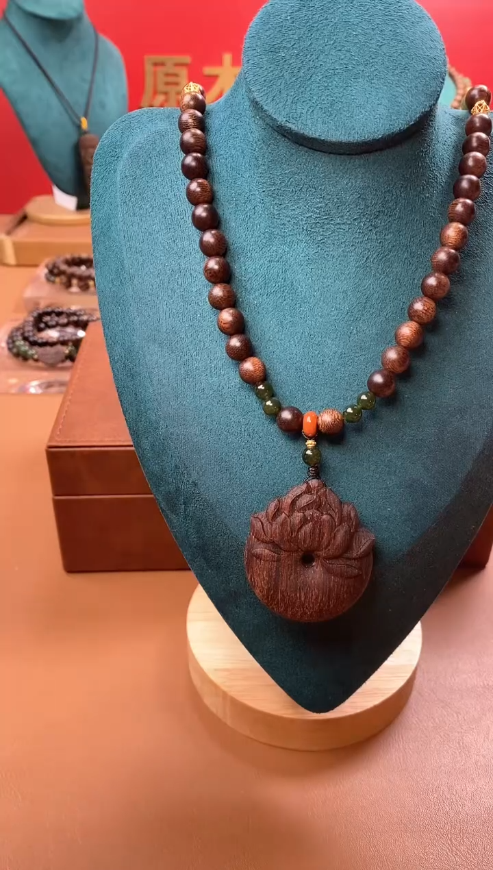 【闪购商品】沉香手串Y沉水黄棋玉化瘤疤08+白棋扣子沉香木雕