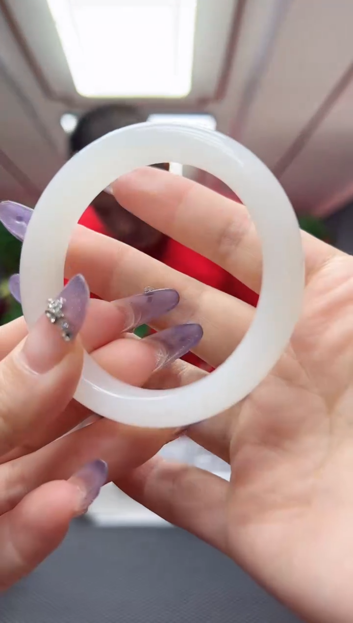 【闪购商品】和田玉手镯未镶嵌多样性发货其中发一