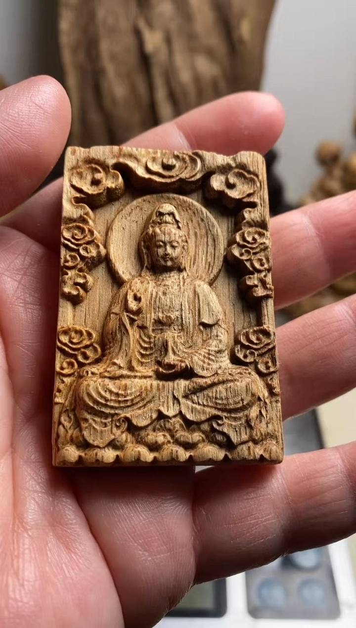 【闪购商品】沉香吊坠柬埔寨沉香吊坠