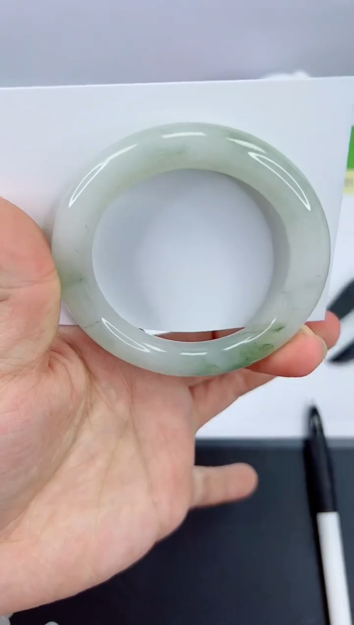 【闪购商品】石英质玉手镯未镶嵌339-53.9