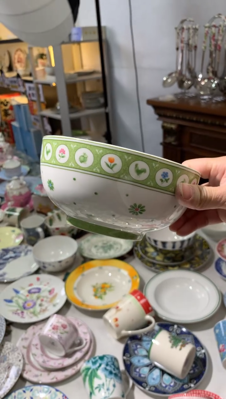 【闪购商品】瓷片陶瓷原单CC476餐具1个