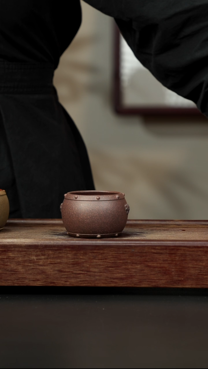 紫砂茶壶岩中泥六拼 战鼓杯