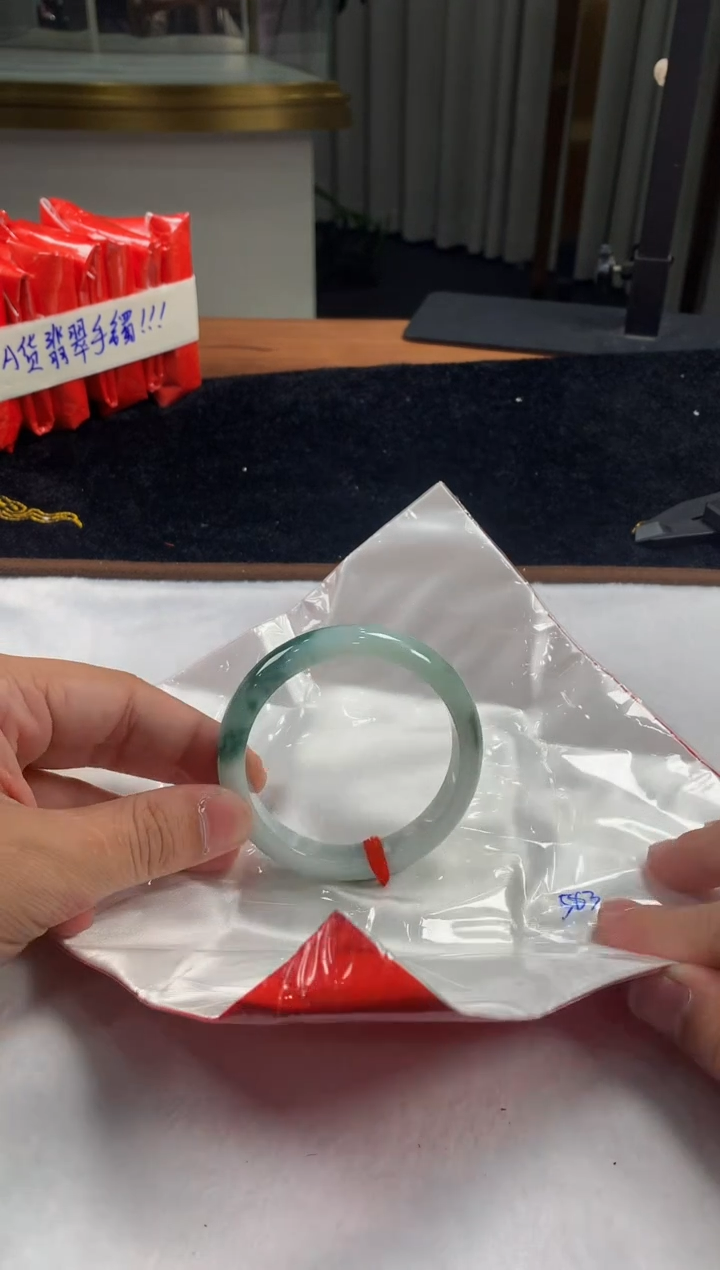 未镶嵌定制翡翠5080毛货不退不换 58-59圈