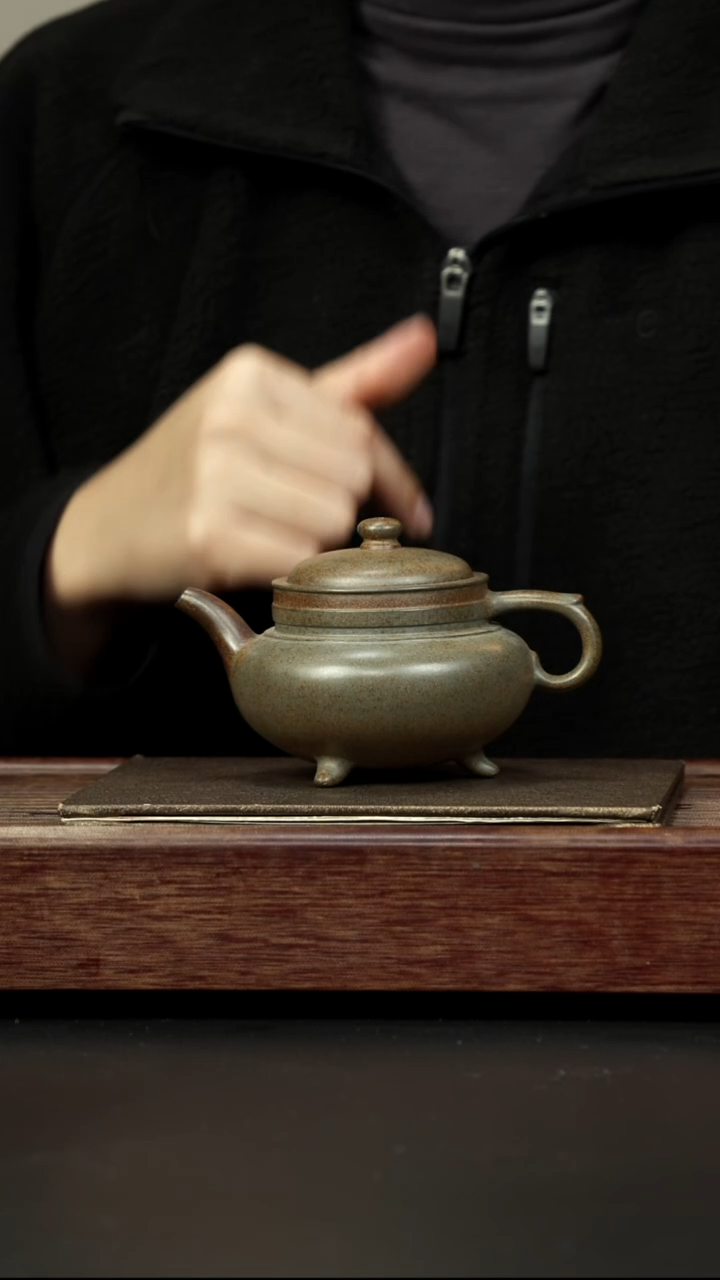 茶壶紫砂蟹壳青柴烧 古卣傲雪