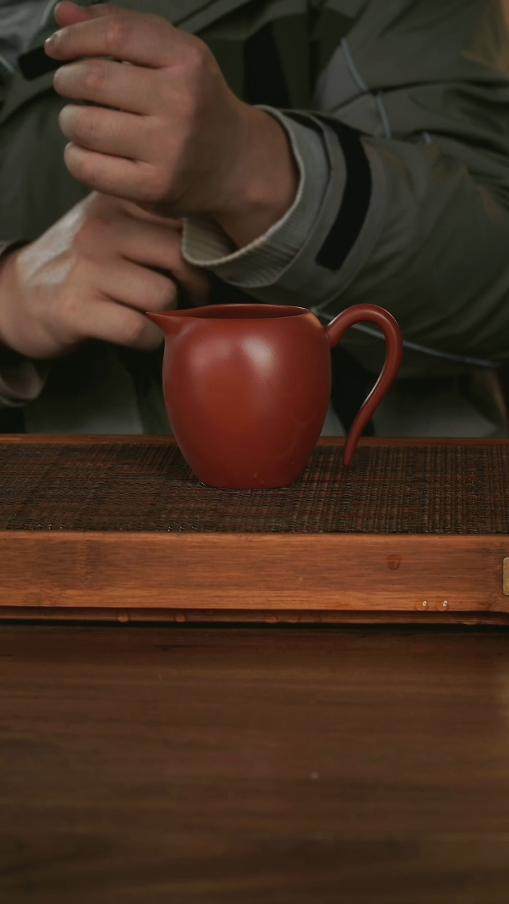 【闪购商品】紫砂茶杯 全手工 朱泥大红袍 公道杯