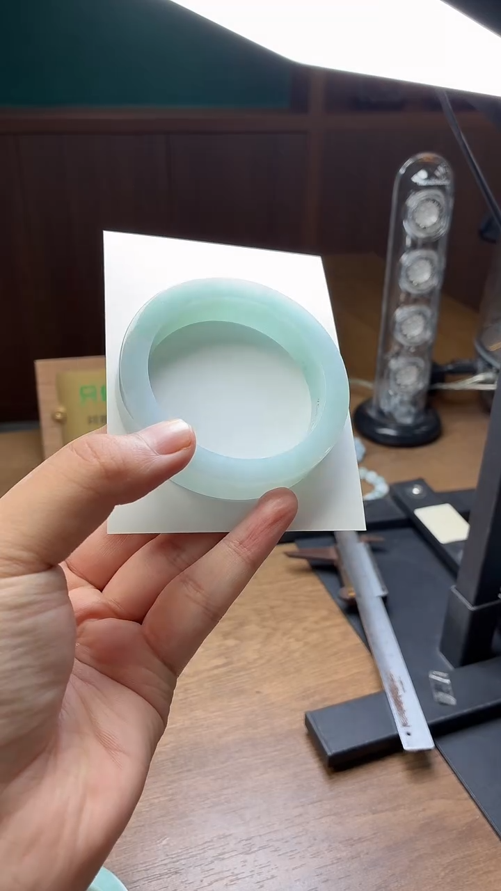 未镶嵌手镯定制翡翠定制