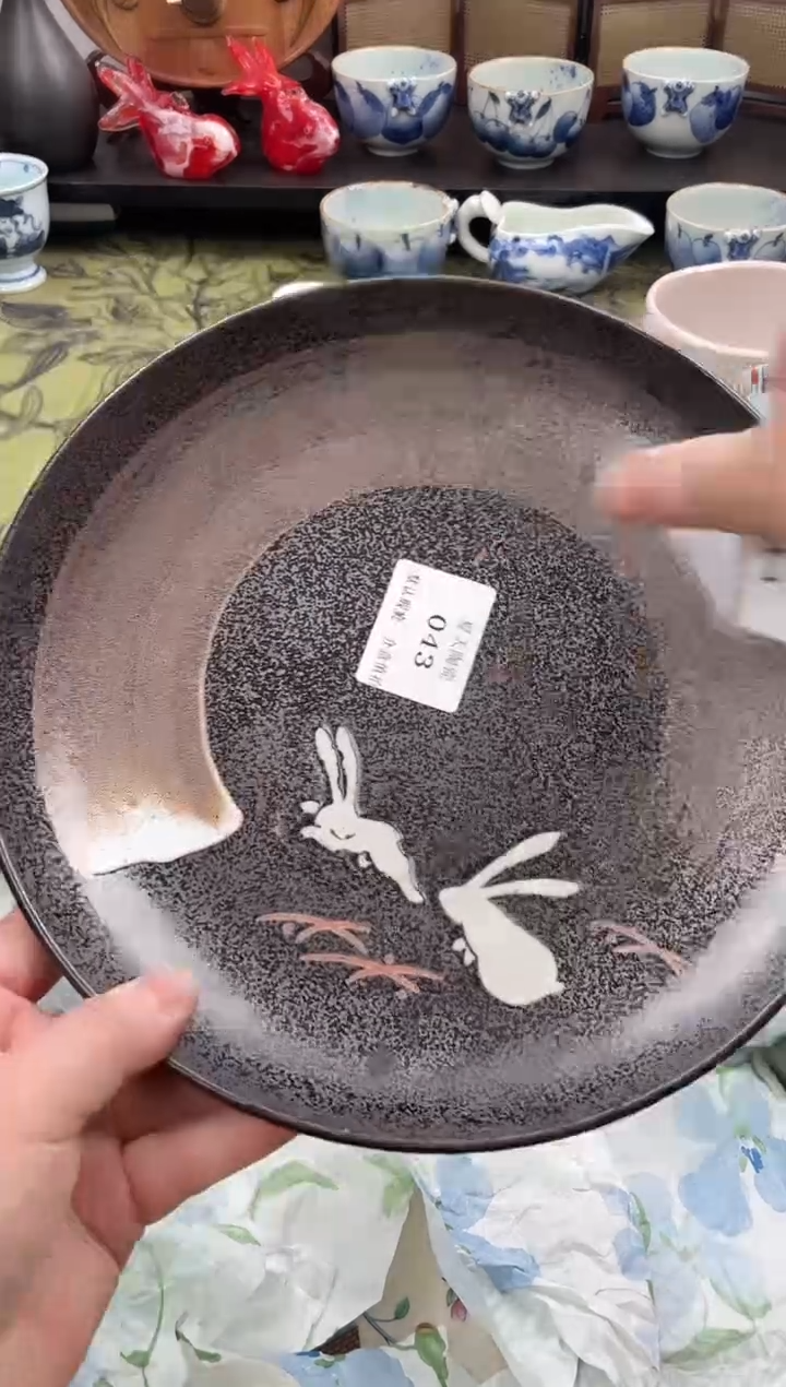 瓷片堆***猫043默认微瑕闪购默认库存一件