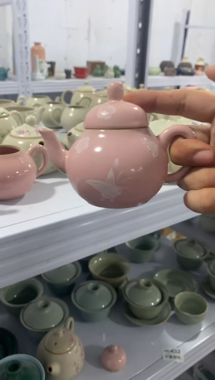 茶壶、盖碗、主人杯、客杯（轻轻微瑕介意勿拍）