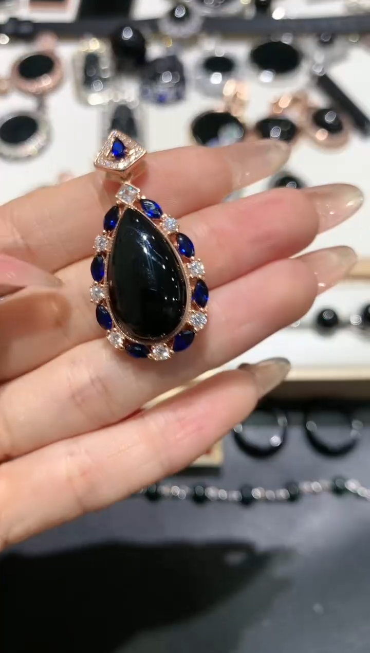 【闪购商品】翡翠吊坠(不含链)银S925镶嵌36多人多样性随机发货1件