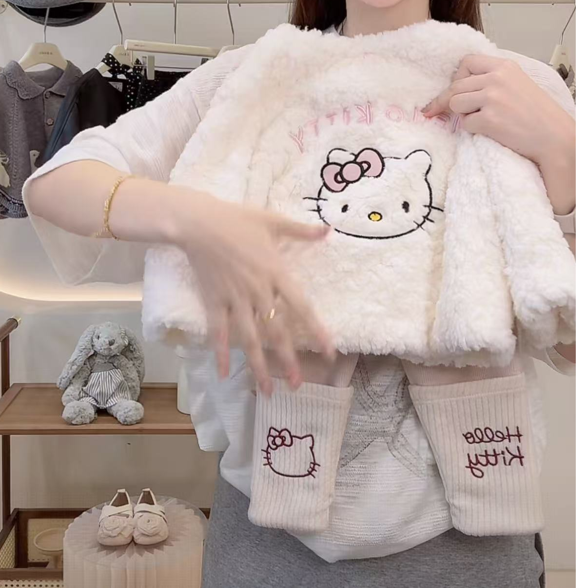厚款少女风卡通动漫冬季女套装网红韩版外套时尚秋冬套装