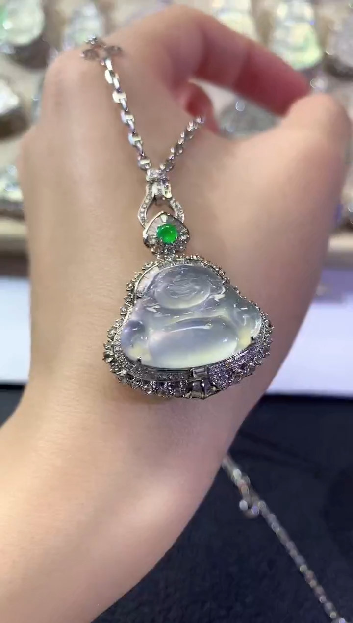 吊坠(不含链)18K金镶嵌翡翠冬日珠宝W85