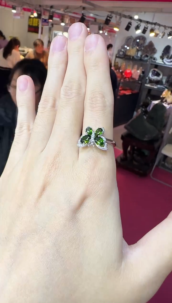 银S925镶嵌透辉石设计款17mm