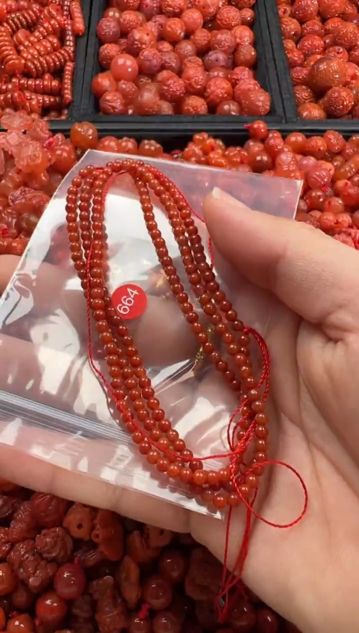 【闪购商品】南红玛瑙颈饰未镶嵌1