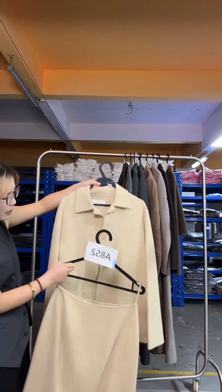 A852套装2件均码