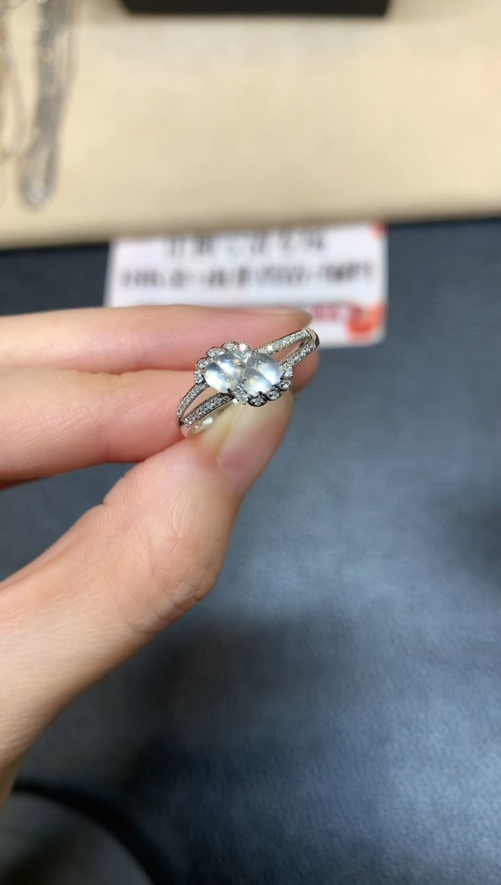 翡翠戒指18K金镶嵌【无鉴赏期】