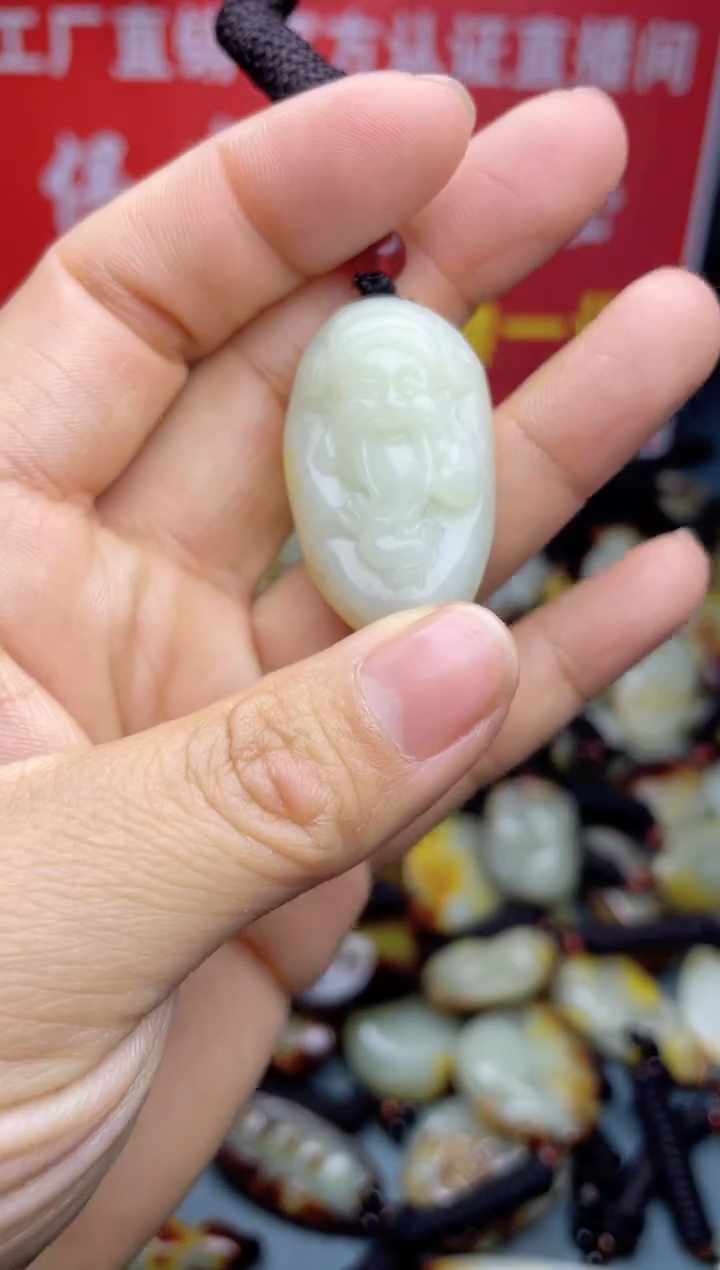 【闪购商品】和田玉颈饰未镶嵌