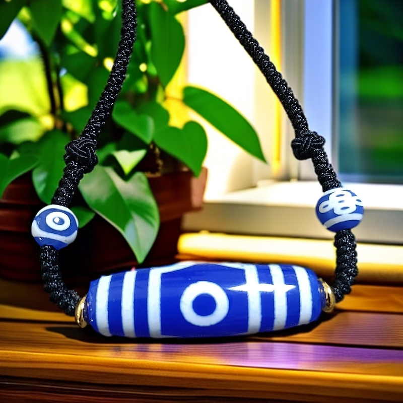 玛瑙蓝玉髓宝盖三眼40mm精品锁骨链