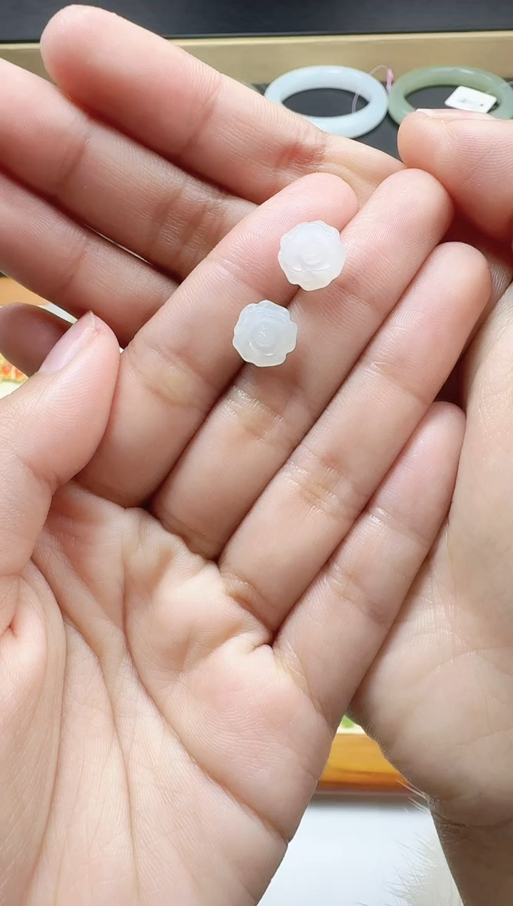 【闪购商品】和田玉耳饰银S925镶嵌山茶花YY