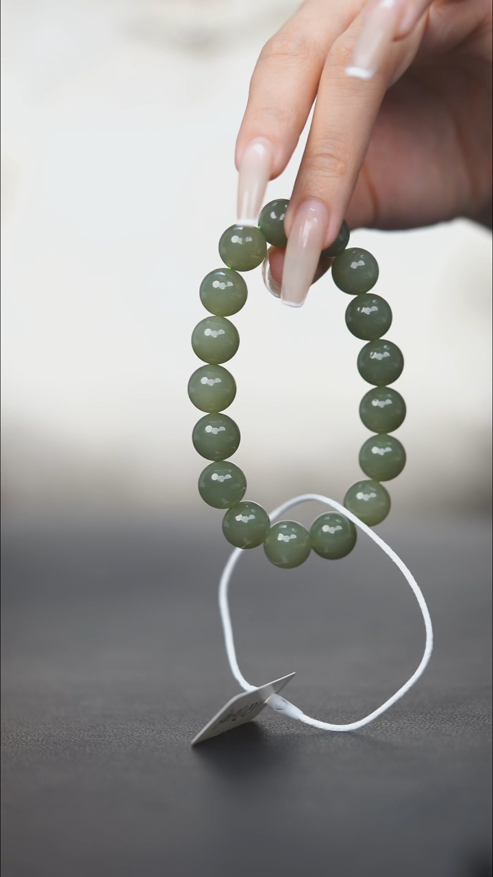 未镶嵌手串和田玉粉青圆珠手串HQ170049