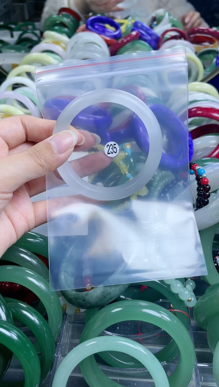 【闪购商品】石英质玉发饰未镶嵌55