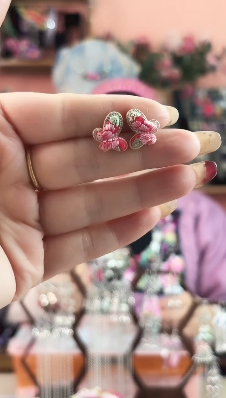 艺枝独绣手工饰品288