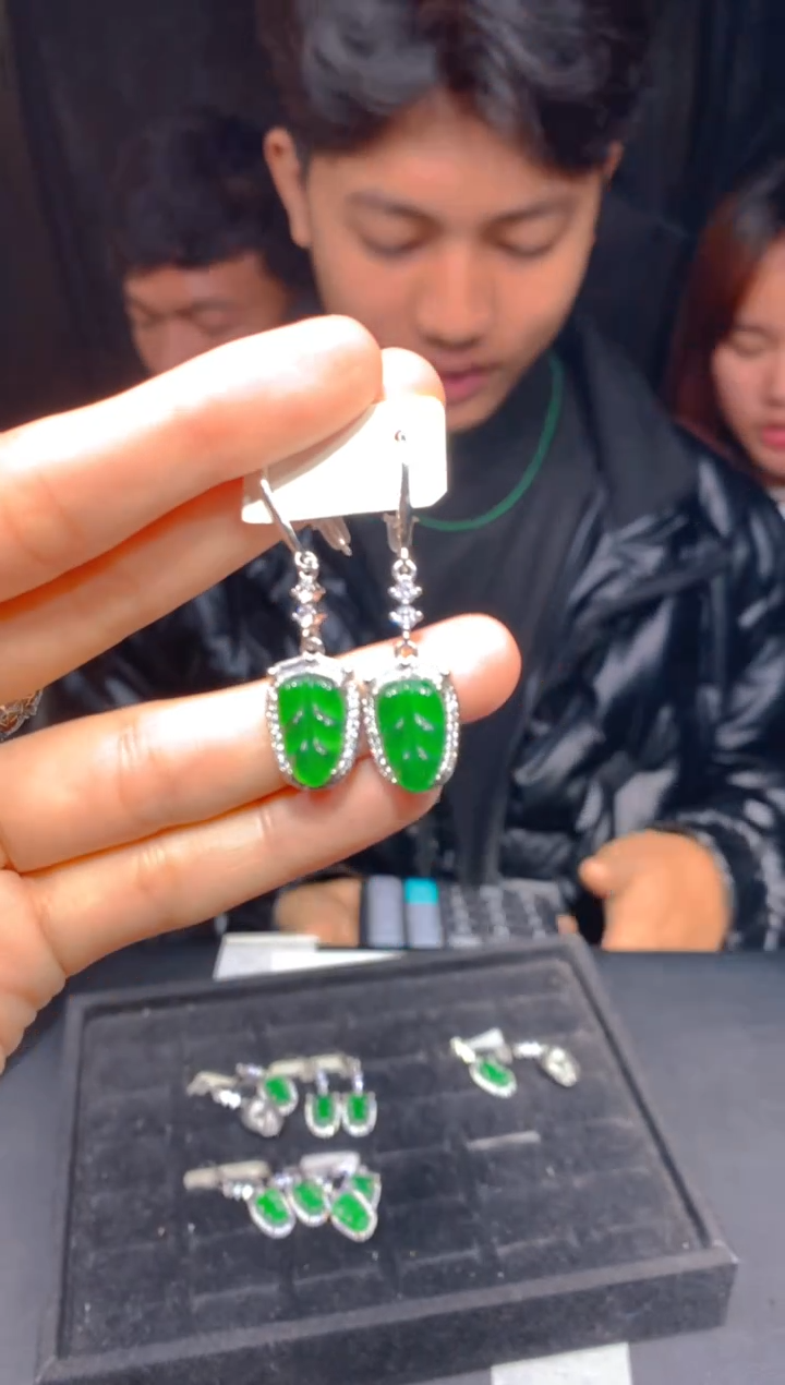 【闪购商品】定制翡翠未镶嵌102多样性发货（发其一）