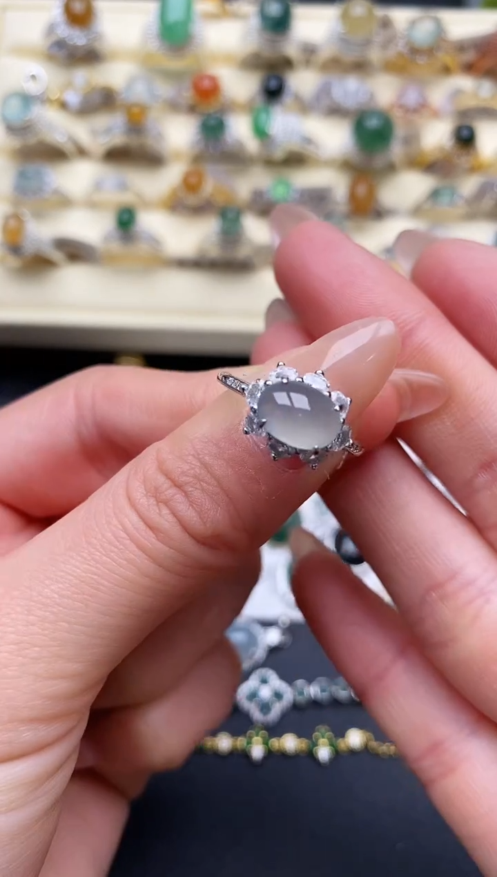 【闪购商品】翡翠戒指银S925镶嵌3333333+9