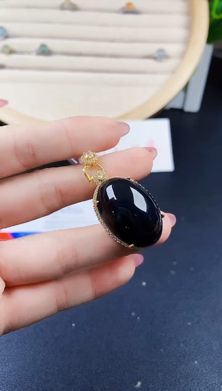 【闪购商品】翡翠颈饰银S925镶嵌120120120