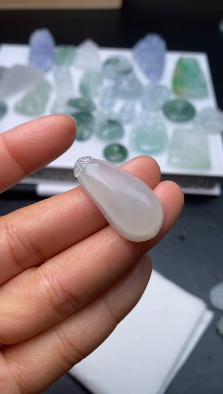 【闪购商品】定制翡翠未镶嵌翡翠毛货~