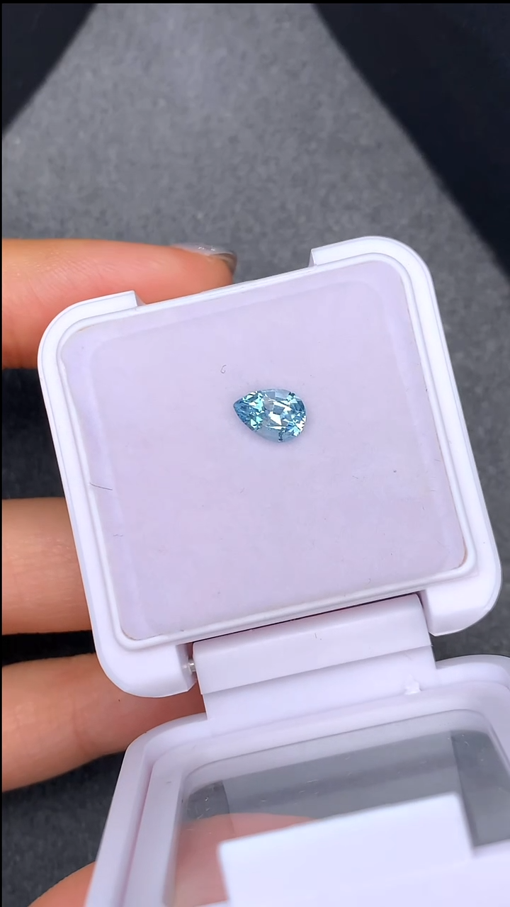 【闪购商品】海蓝宝石裸石未镶嵌68分