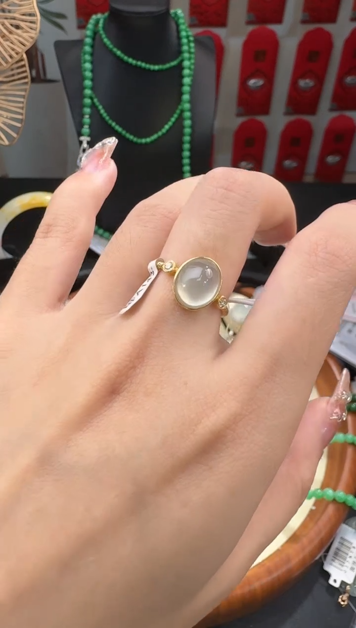 【闪购商品】翡翠颈饰18K金镶嵌戒指