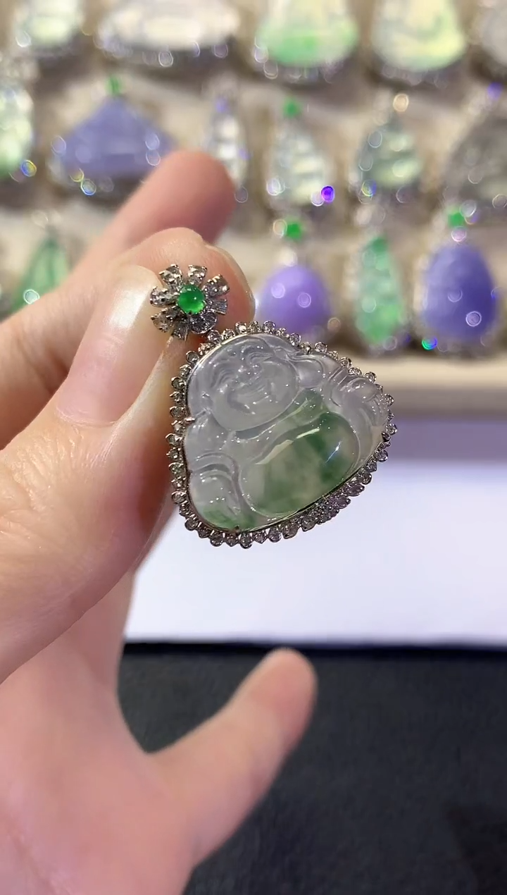 吊坠(不含链)18K金镶嵌翡翠冬日珠宝W20