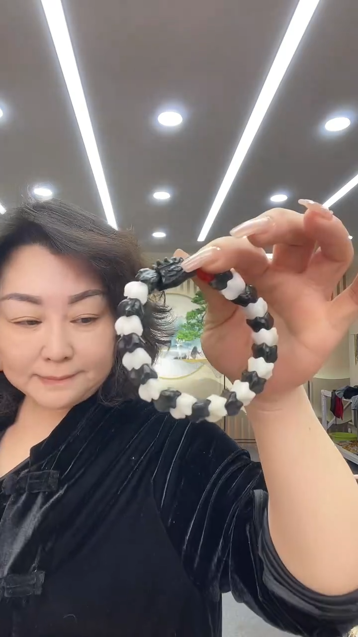 未镶嵌和田玉挂件多样式发货随机发一